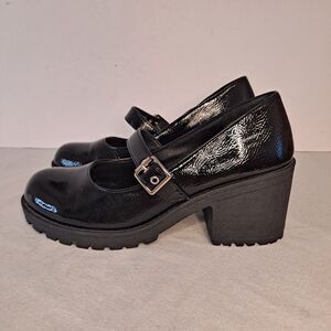 Dirty Laundry Women's Lita Jane Mary Jane Black Patent Leather Shoes Size 8